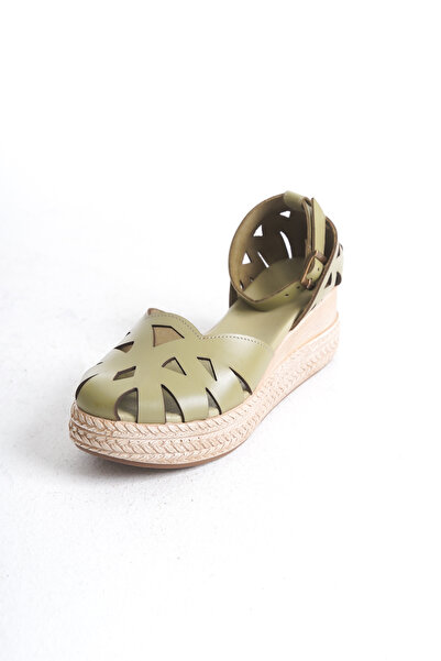Elile Shoes Sandale cu toc cu pană din piele naturală