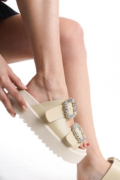 Pofi Shoes High Sole Daily Slippers with Stone Buckle Detail