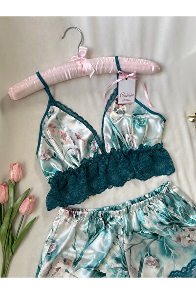 CALMEA Emerald Blossom - Dantel Detaylı Şortlu Gecelik Takımı