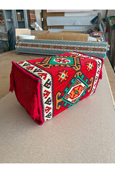 Sultan Sedir Kırmızı Motifli Kilim Kolçak - 45 23 23