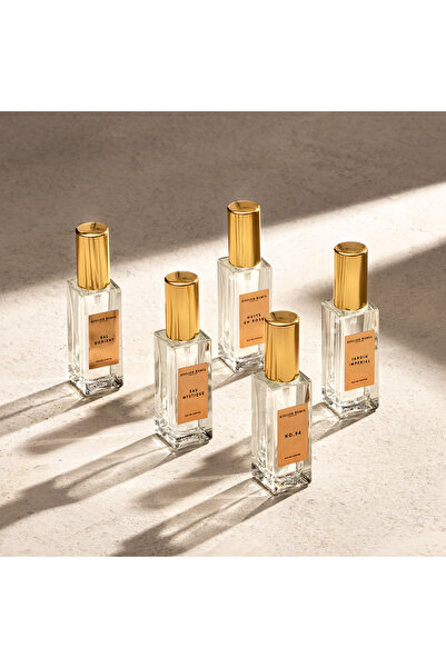 Atelier Rebul Nuits En Rose Odunsu ve Çiçeksi EDP 12 ml Kadın Parfüm