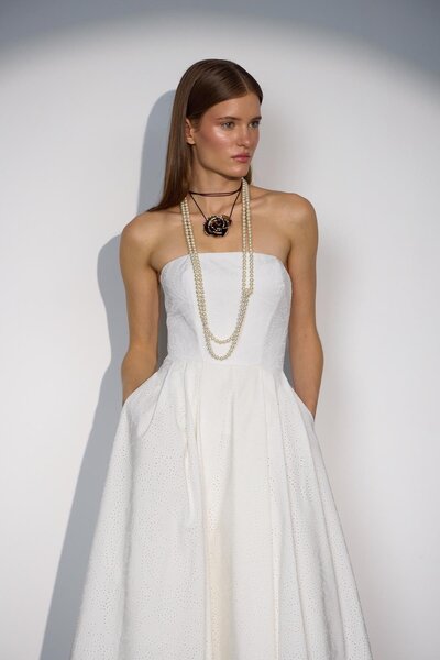 NOK İSTANBUL Blooming Grace Straplez Maxi Boy Elbise Beyaz