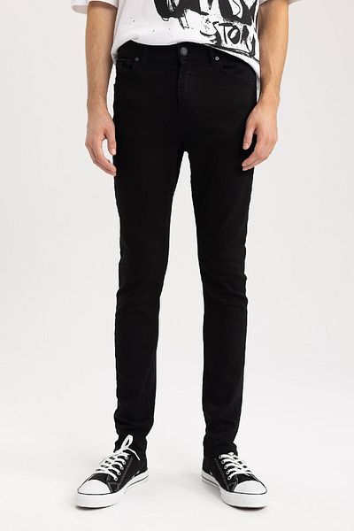 DeFacto Super Skinny Fit, engste Passform, normale Taille, extra schmales Bein, Jeanshose R8752az23au