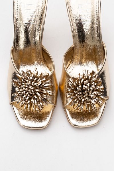 LuviShoes Papuci cu toc subțire pentru femei SHANA Gold Floral