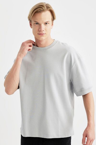 DeFacto Loose Fit Rundhalsausschnitt, kurze Ärmel, schwerer Stoff, einfaches, schlichtes T-Shirt B4844ax24sp