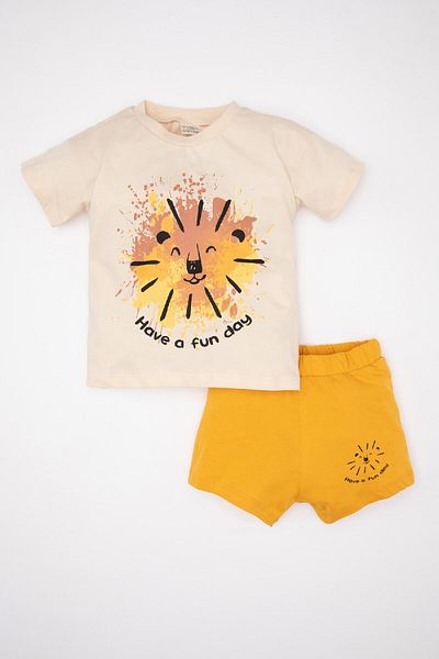 DeFacto Baby Boy 2 Piece Set Crew Neck Printed Short Sleeve T-Shirt Shorts C4025A524Sm
