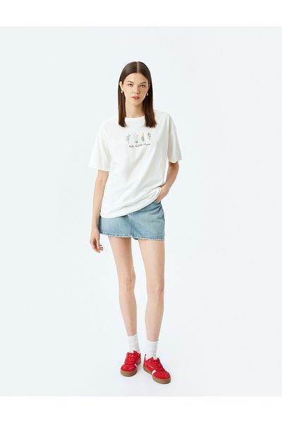 Koton New Season Slogan Printed Short Sleeve Crew Neck Comfortable Fit T-Shirt