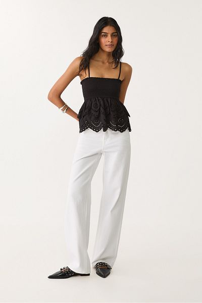 Stradivarius Embroidered ruffled top