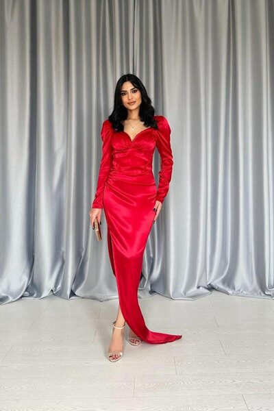 Leyaa Red Bust Cup Slit Dress