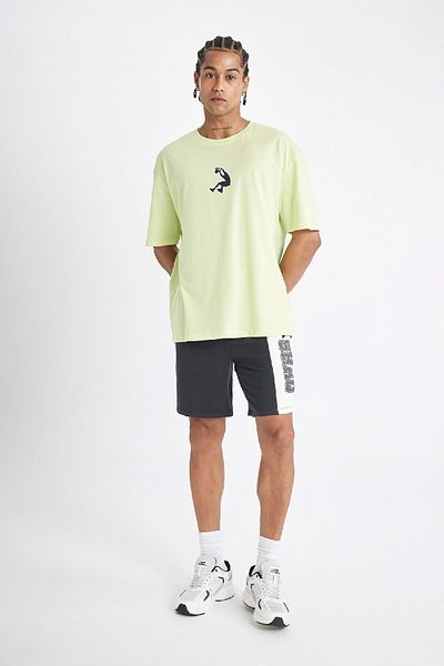 DeFacto Shaquille O'Neal Kurze Shorts mit Standardpassform - C6998ax24hs