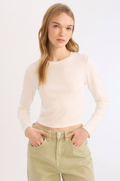 DeFacto Coool Fitted Crew Neck Rib Basic Plain Long Sleeve T-Shirt C8190Ax24Au