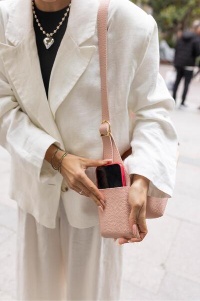 carweza Geantă cu curea de umăr Beta roz