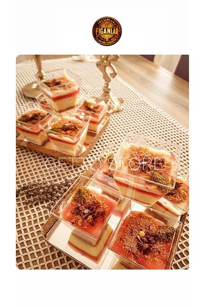 figanlar ambalaj Cubic Prism Mica Plastic Transparent Presentation Container Without Lid 200 Cc 25Pcs Dessert Appetizer and Salad Bowl