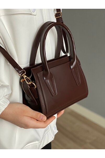 Bagzone Minimal and Elegant Small Burgundy Women's Shoulder Bag