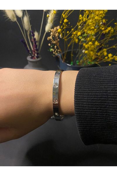Mutenaura Stainless Steel Handcuff Bracelet