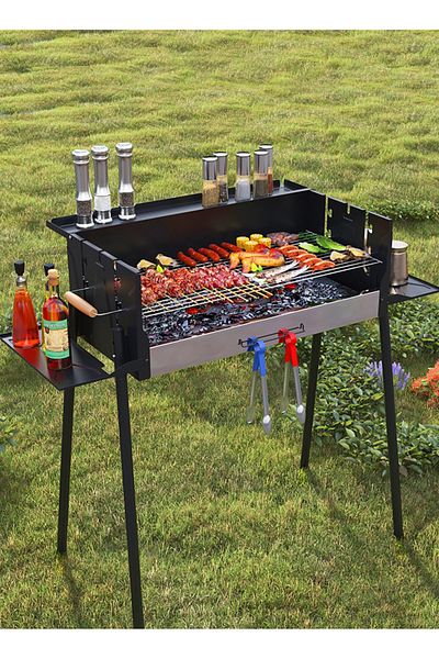 ETG Outdoor Foldable Portable Household Barbecue Grill Set