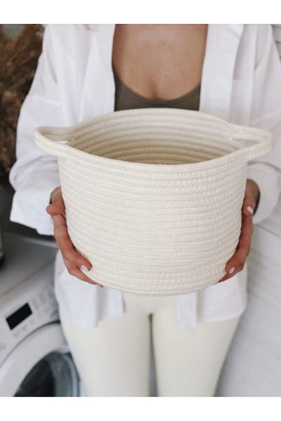 FİNGEV Where Naturalness and Elegance Meet: Ecru Wicker Jute Basket 25X20