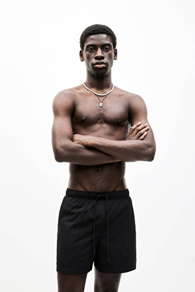 Pull & Bear Dokulu kumaşlı deniz şortu