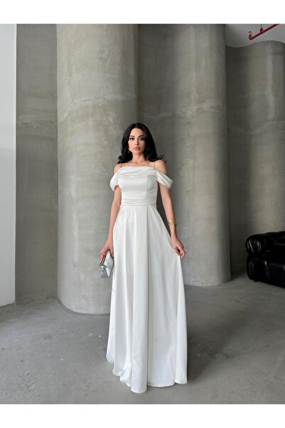 Serica Moda Σατέν βραδινό φόρεμα με λουράκι από λευκή πέτρα