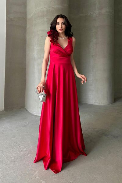 Serica Moda Red Double Breasted Neckline Shoulder Detailed Satin Evening Dress