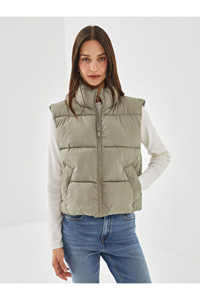 LC Waikiki Ozmarka New Season Stand Collar Women's Puffer Vest