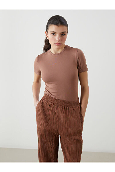 LC Waikiki Γυναικείο T-Shirt με λαιμόκοψη LCW