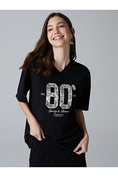 LC Waikiki LCW Teen Μαύρο T-Shirt με λαιμόκοψη ποδηλάτου για νεαρά κορίτσια