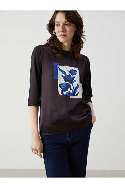 LC Waikiki طاقم الرقبة الأزهار المرأة تي شيرت