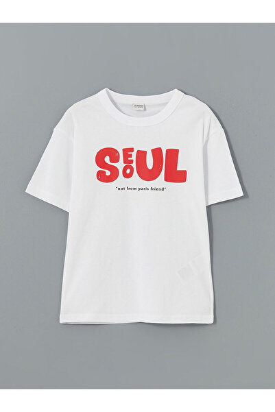 LC Waikiki تي شيرت LCW للأطفال برقبة دائرية بيضاء مطبوع عليه سيول للأولاد S5B...