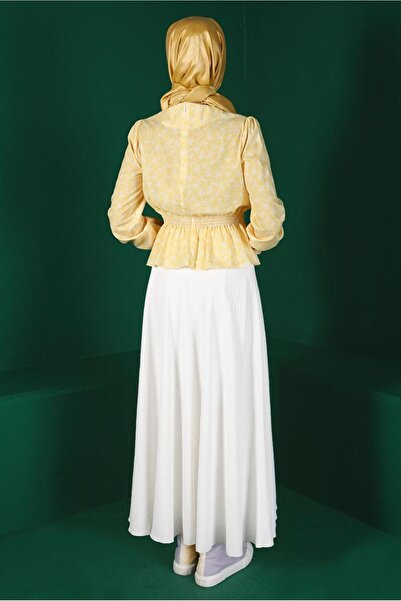 Alvina Flowered Blouse with Elasticated Waist and Sleeves 42888