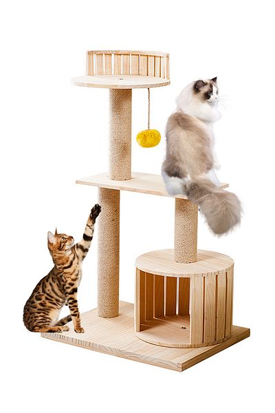 KidLe Cat Climbing Frame Solid Wood Cat Tree Cat House