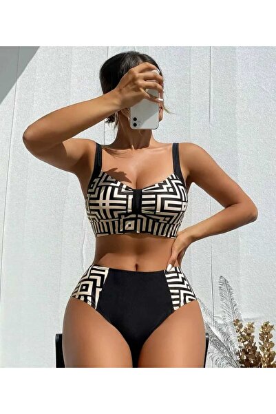 AŞKLA ŞIK GEOMETRİK DESENLİ BİKİNİ TAKIMI 2 PARÇA
