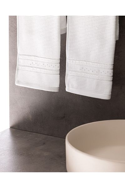 Madame Coco Alice 2 Pack 100% Cotton Hand Towels - White