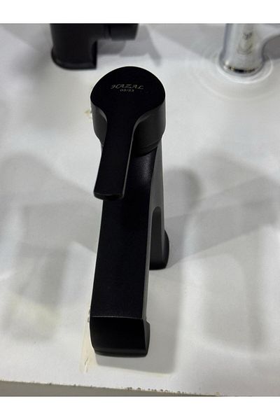Hazal Saray Black Sink Faucet
