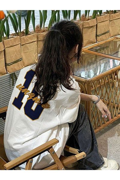 VBSVİBES تي شيرت محبوك مطبوع باللون الأبيض مقاس 10 للجنسين