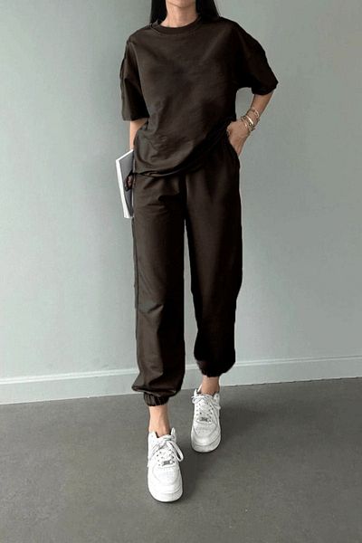 CLAYES Καφέ Σετ αθλητικών φόρμων Jogger - Crew Neck, Oversize, T-Shirt και Sweatpants