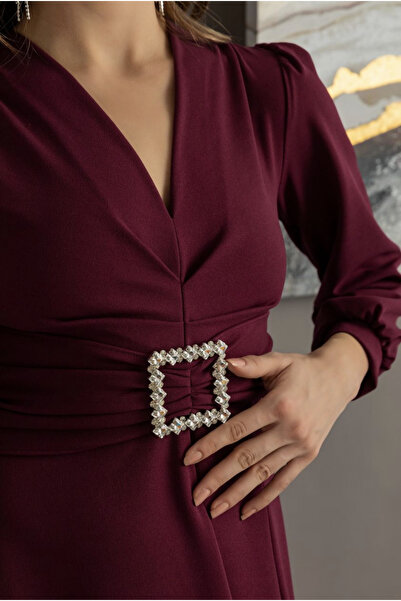 mass fashion Kadın Taş Toka Detaylı Yırtmaçlı Kloş Elbise