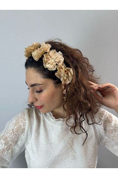 Gönülden Tasarım Embossed Flowery Woman's Crown Hair Accessory Cream Color