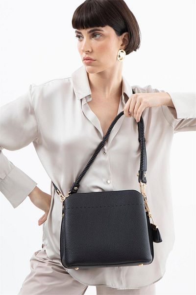 Matthew Cox Byn2365 Women's Shoulder Bag Black