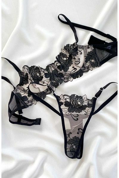 La Linaa Set sutien chiloți cu flori negre Petunya
