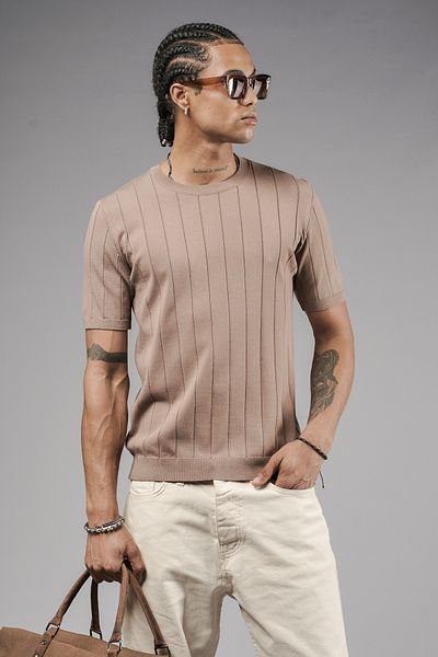 Butik TREND WE Тениска с къс ръкав и кръгло деколте, стандартна кройка