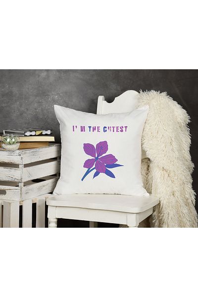 qoeuyl boutique I'M the Cutest Printed Gift Fiber Satin Decorative Pillow
