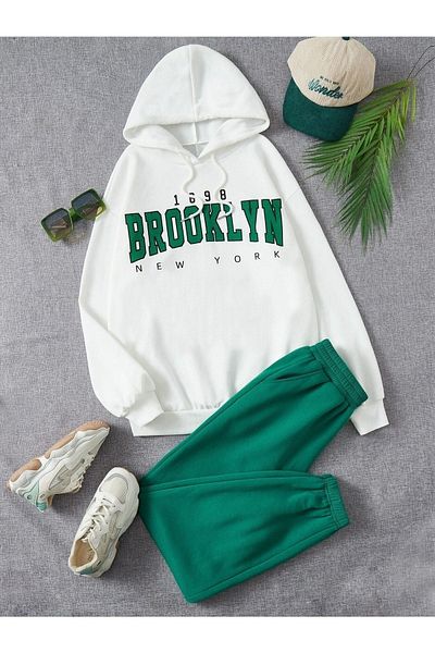 DUBU BUTİK 1898 Brooklyn Tracksuit Set White Sweatshirt Green Jogger - Printed Oversize Ribbon Hoodie