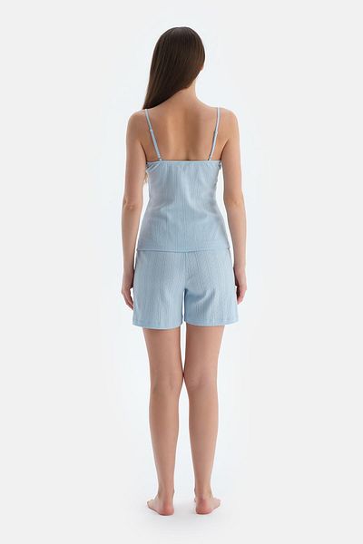 Dagi Set de pijamale cu pantaloni scurți Poıntel albastru deschis cu decolteu în V