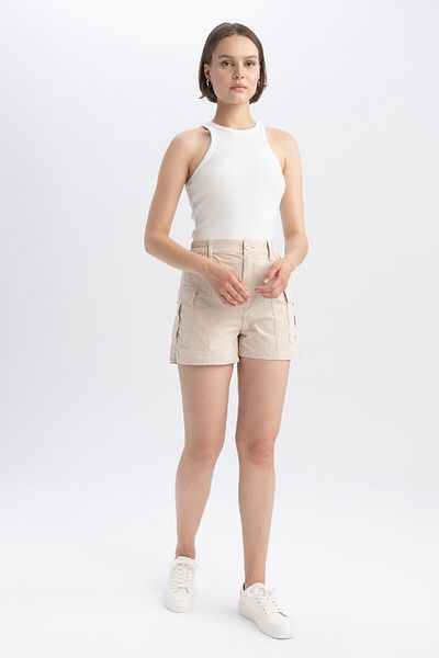 DeFacto Shorts aus Popeline aus 100 % Baumwolle mit normaler Taille und normaler Passform A3689ax23sm