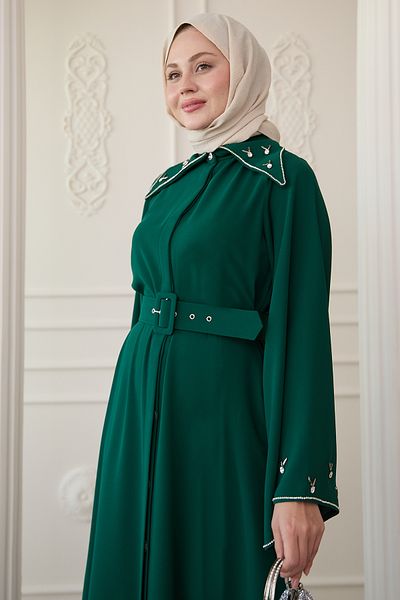 InStyle Triangle Collar Stone Emerald Green Abaya