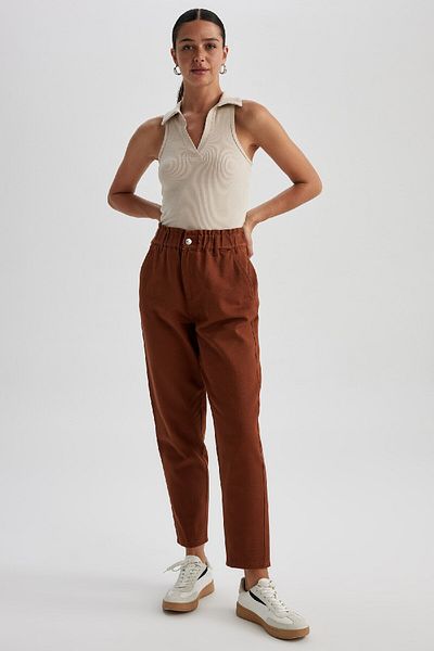 DeFacto Gabardine Baggy Pants - 100% Cotton, S2790az23wn Model