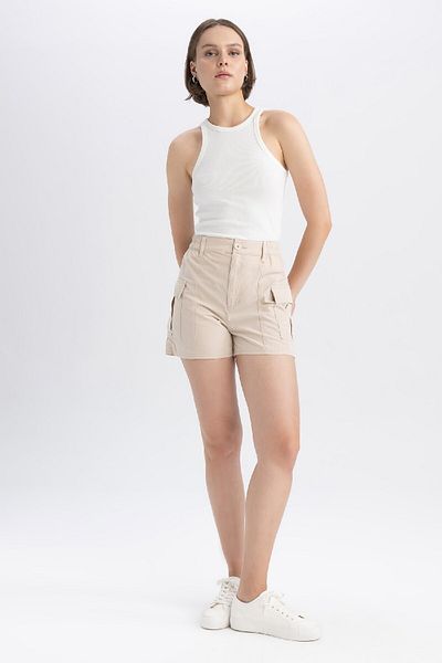 DeFacto Shorts aus Popeline aus 100 % Baumwolle mit normaler Taille und normaler Passform A3689ax23sm