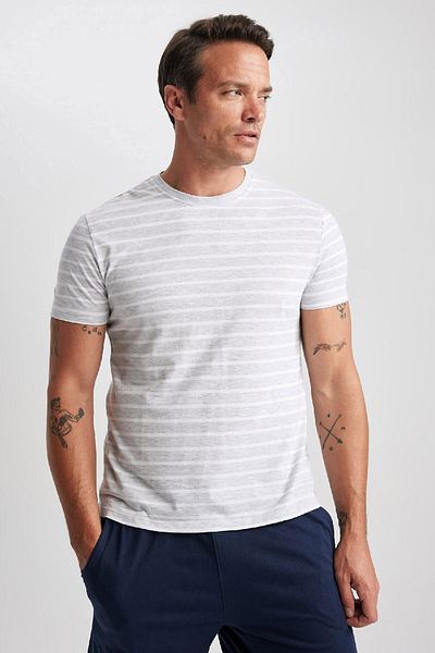 DeFacto Πιτζάμες Regular Fit Crew Neck ριγέ κοντομάνικο Top A8183ax23sm