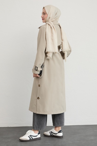 InStyle Κρεμ καμπαρντίνα με λεπτομέρεια σταυρωτής τσέπης